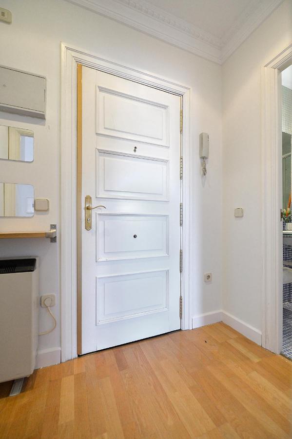 Homeabout Puerta Del Sol Premium Madrid Ngoại thất bức ảnh